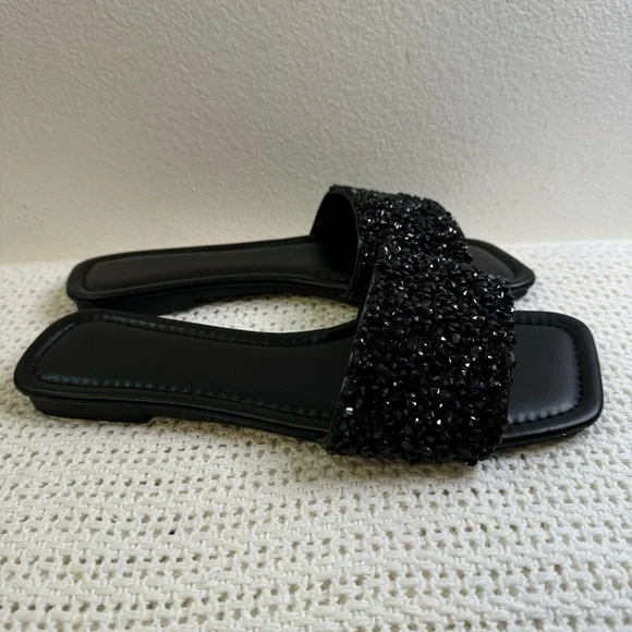 New. Elegant Black Beaded Women's Casual Slide Sandals– Comfortable - Picture 4 of 10